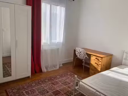 location maison 5 pièces 85 m² à la tronche (38700)