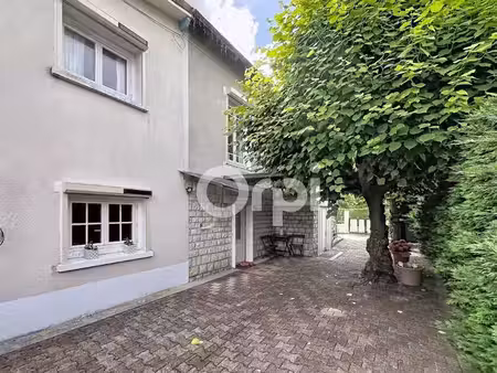 vente maison 4 pièces 94 m² à terrasson-lavilledieu (24120)  144 900 €