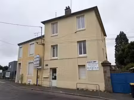 vente immeuble à saint-brieuc (22000) : à vendre / 153m² saint-brieuc