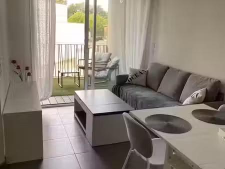 location appartement 2 pièces 44 m² à la chapelle-sur-erdre (44240)