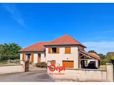 vente maison 4 pièces 106 m² à quinssaines (03380)  215 000 €