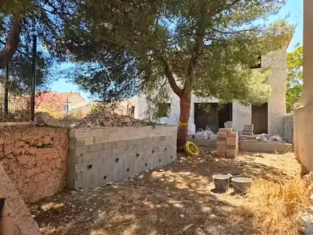 vente maison 6 pièces 140 m² à toulon (83000)  239 000 €