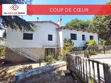 chateau-arnoux-st auban dans l'ancien quartier des ingénieurs villa sur deux niveaux 214 m