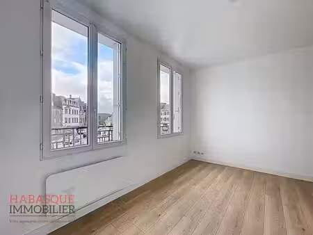 location appartement 1 pièce 32.81 m² à lesneven (29260)  450 €