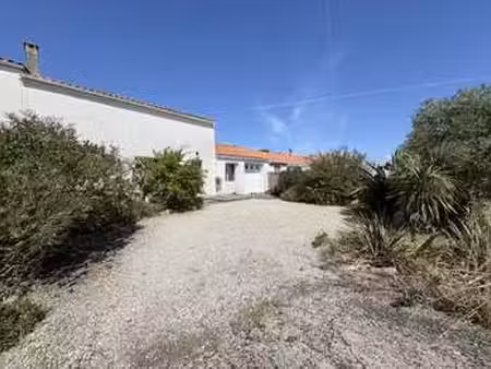 vente maison à la guérinière (85680) : à vendre / 105m² la guérinière