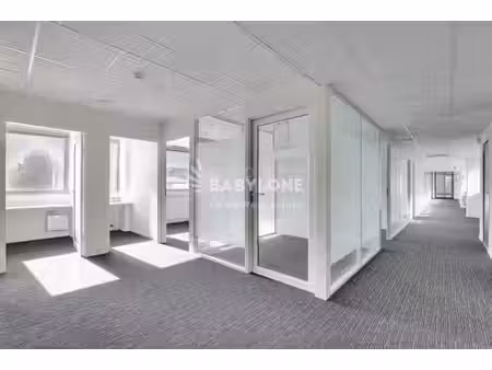 location bureaux malakoff 92240 872m²