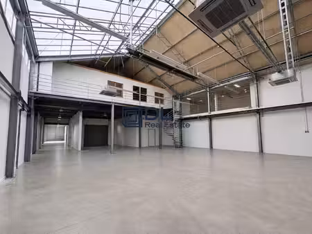 vente entrepôt orly 94310 950m²