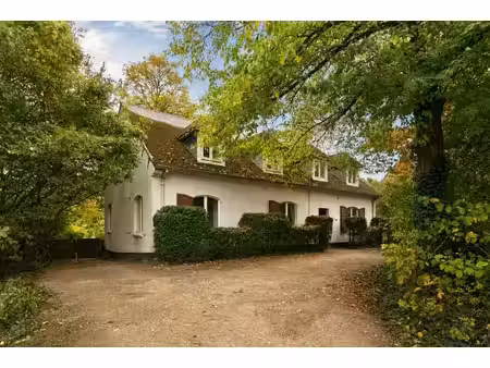 villa exclusive sur un terrain de 69 ares