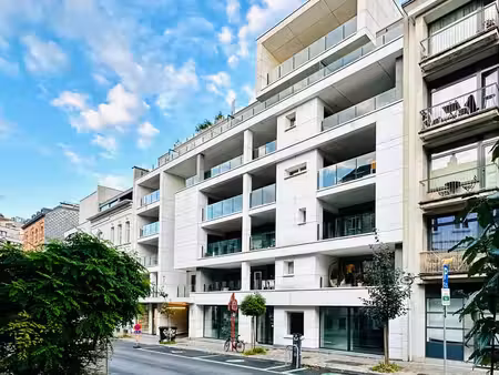la cambre - superbe studio dans un immeuble neuf
