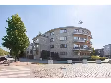 immeuble de rapport entièrement loué comprenant 12 apparteme