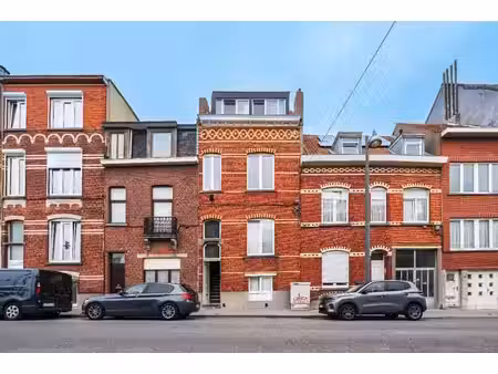 duplex - 3 chambres - cour
