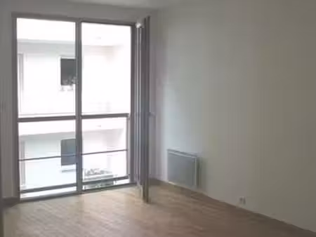 location appartement 2 pièces à nantes canclaux - mellinet (44000) : à louer 2 pièces / 48