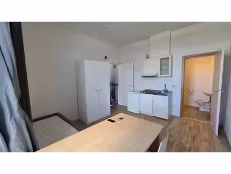 studio étudiant meublé