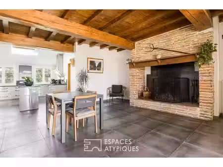 maison de luxe à vendre à comberouger