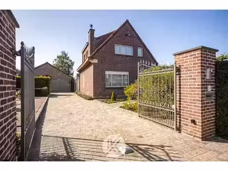 tijdloze villa op een riant perceel