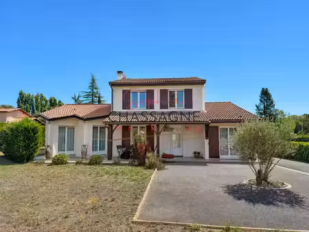vente maison 8 pièces 168 m² à branne (33420)  378 000 €