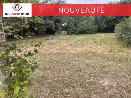 16000 angouleme a vendre terrain constructible de 1154 m ²