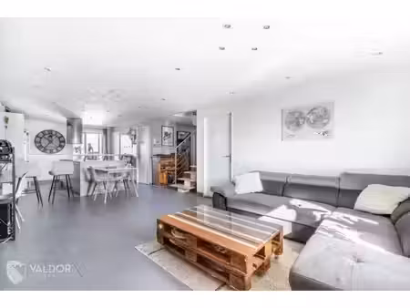 vente appartement 3 pièces 108 m² saint-georges-de-reneins (69830)