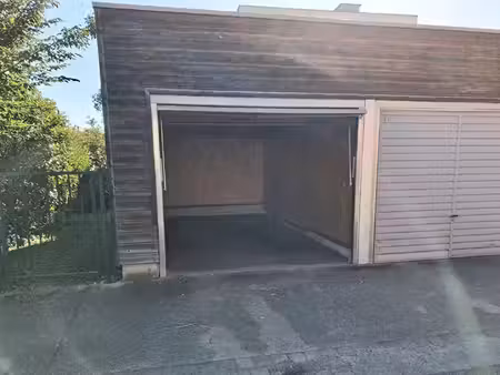 vente garage 15 m² bron (69500)