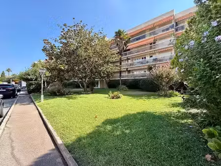 vente appartement 1 pièce 34 m² à juan les pins (06160)  189 000 €