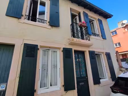 co-location étudiante - t3 à biarritz st charles