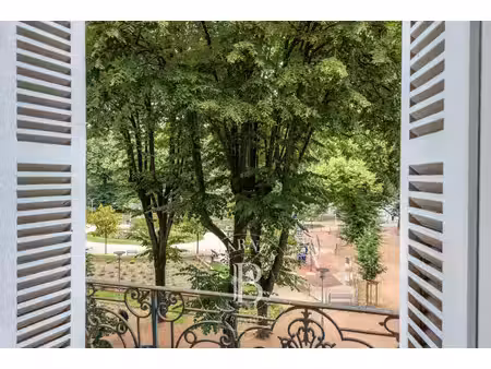 lyon 6 - puvis de chavannes- appartement de 203 59 m² - 5 chambres - balcon - 1 cave