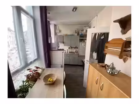 studio à louer   ben-ahin (vbe63590)