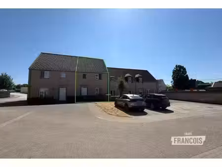 moderne nieuwbouwwoning met 3 slaapkamers  tuin en staanpla…