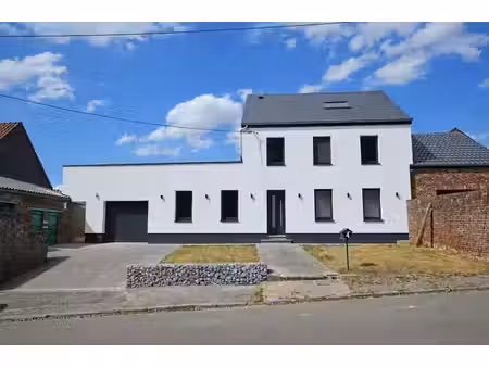 maison villageoise