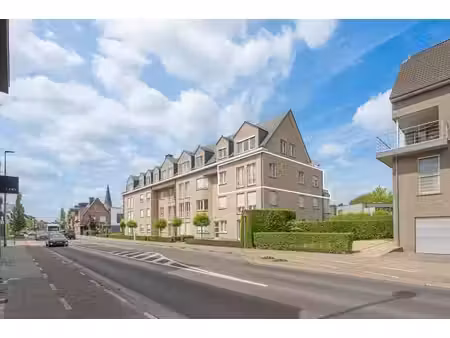 appartement clé sur porte avec terrasse et parking