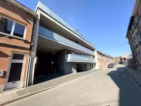 emplacement de parking - centre ville de nivelles