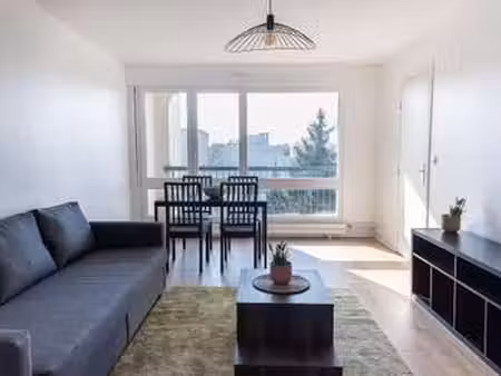 location appartement 2 pièces meublé aux ulis (91940) : à louer 2 pièces meublé / 51m² les