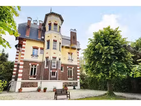 villa de luxe à vendre dans le quartier vautier