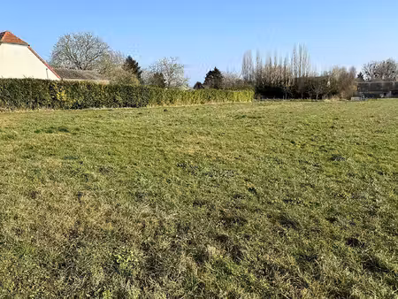 terrain constructible viabilisé à vendre