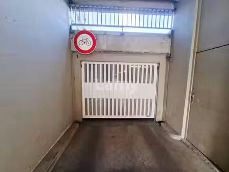 parking à louer