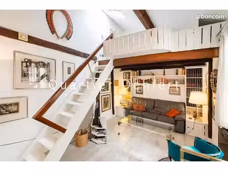 duplex - dernier étage sur cour – rue de bièvre  paris 5ème