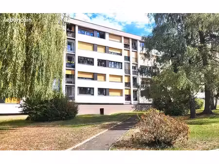 appartement 3 pièces 58 m²