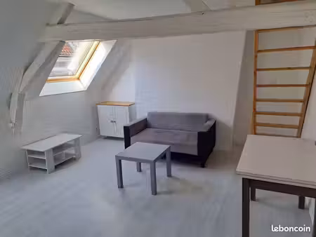 studio meublé