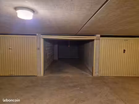 loue garage 69005 lyon point du jour