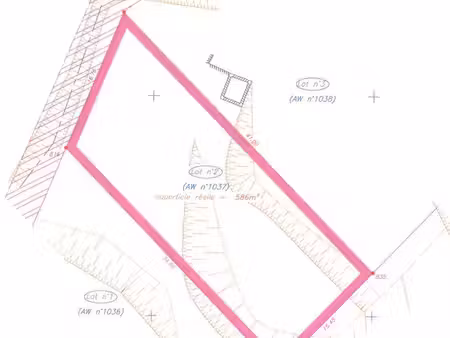 terrain 586 m² fréjus