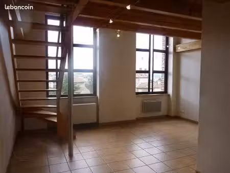appartement esprit loft t2 très lumineux avec garage
