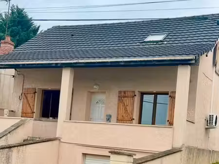 à louer – maison t3 avec jardin et garage – saint-vallier (71230)