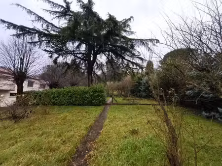 terrain constructible neuf à vendre
