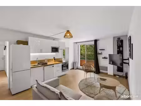 appartement 5 pièces 84 m²