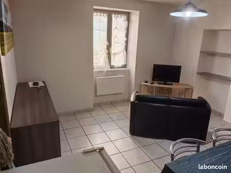 petit appartement meuble f 2