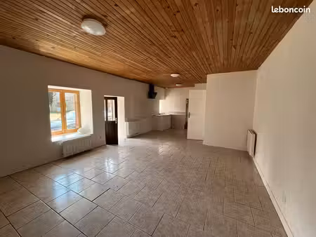 studio 1 pièce 25 m²