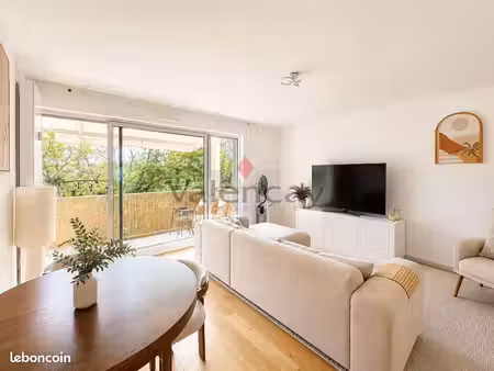 appartement 3 pièces 69 m²