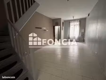 maison 4 pièces 85 m²