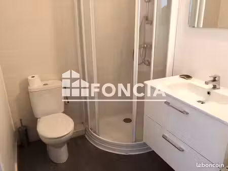 studio 1 pièce 25 m²