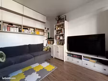 bussy-saint-georges – t2 meublé de 40 m² avec parking
